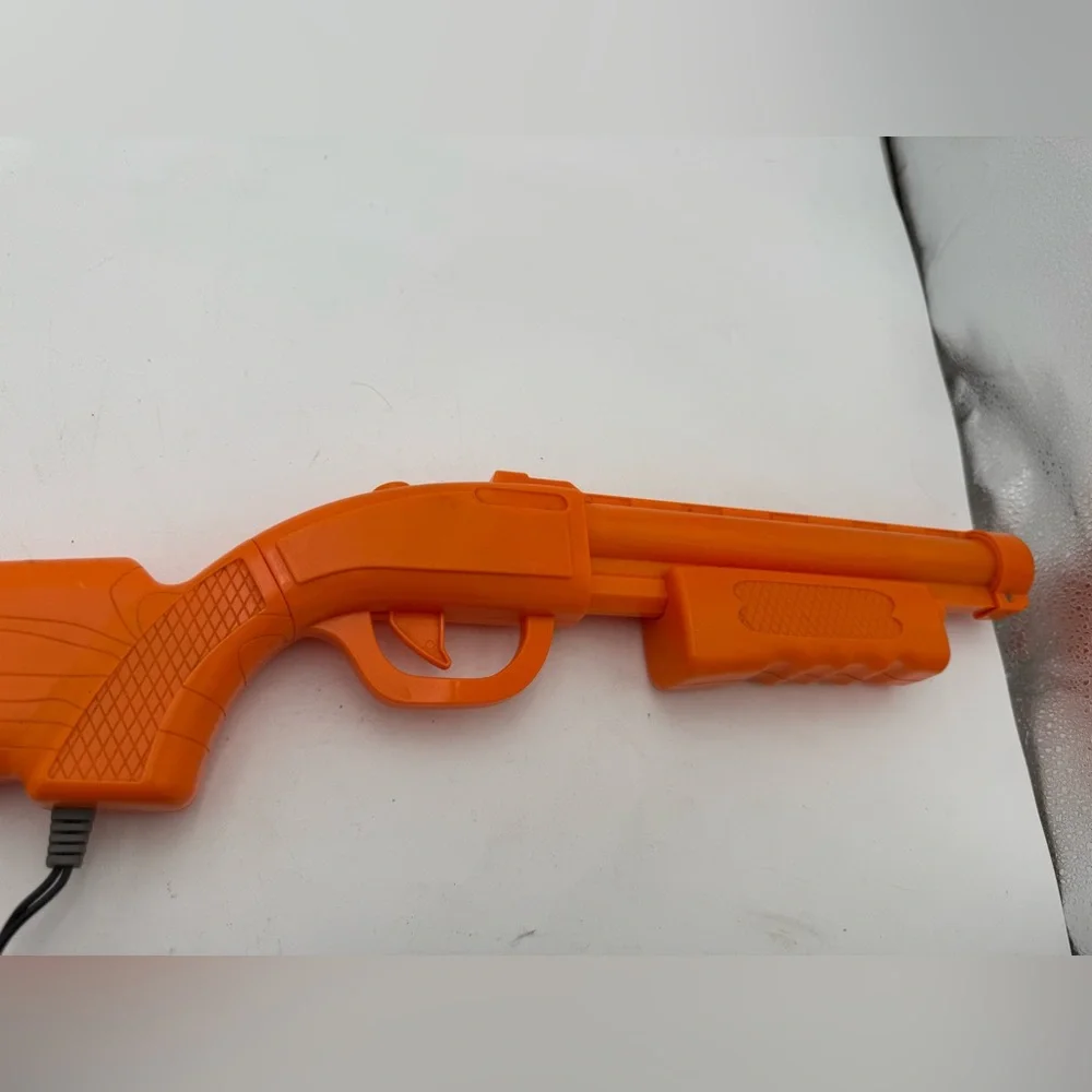 Big Buck Pro Arcade TV Video Game Gun Only No Sensor -Orange 2009 Jakks Pacific,